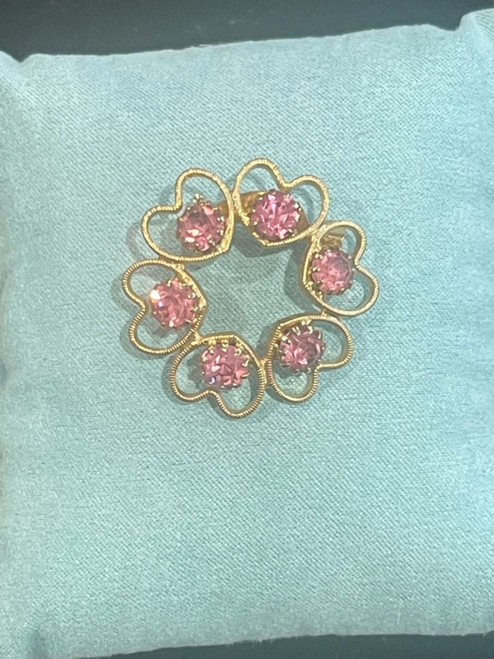 Gold-Tone Pink Crystal Heart Wreath Brooch